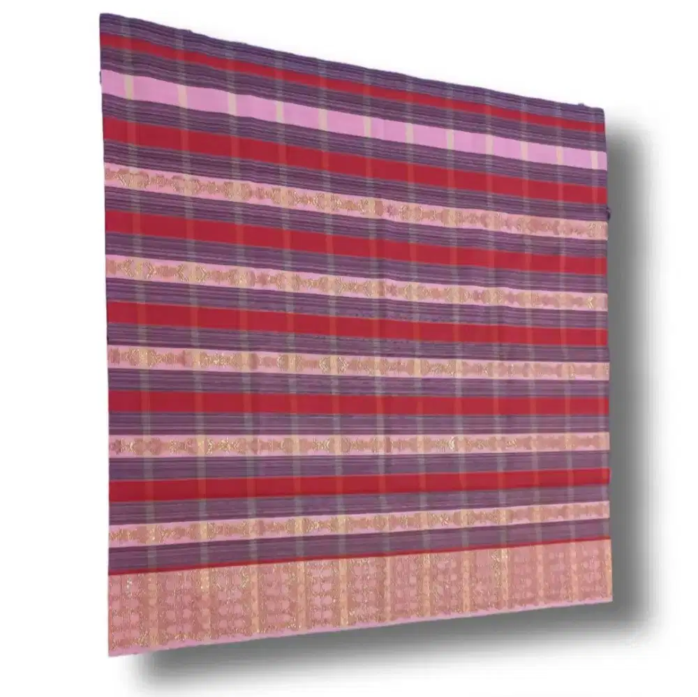 Kain Tenun Vintage 1980