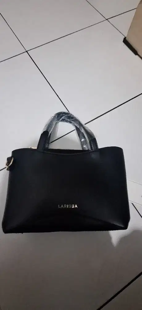 TAS WANITA. PU. BARU