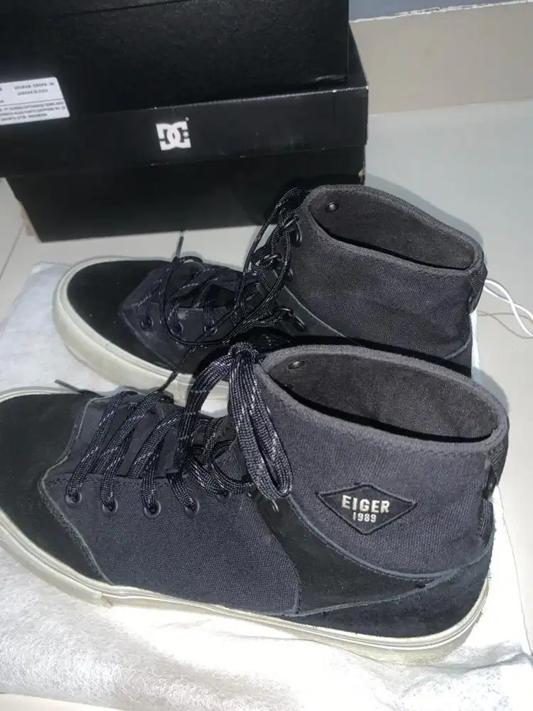 Sepatu casual eiger