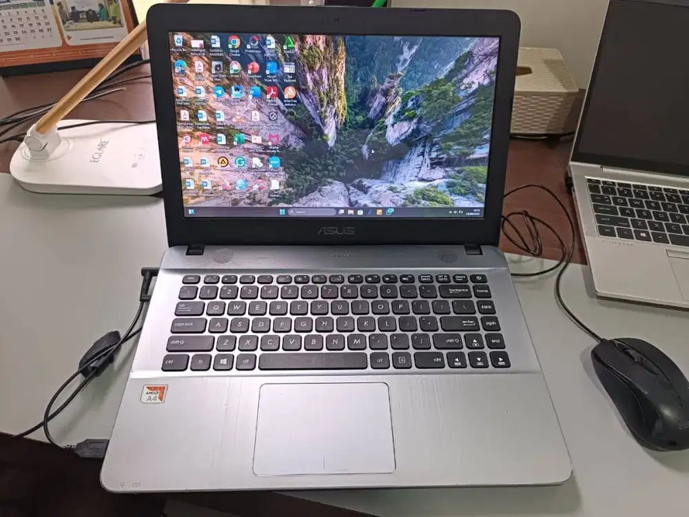 JUAL LAPTOP ASUS UPGRADE (NEGO)