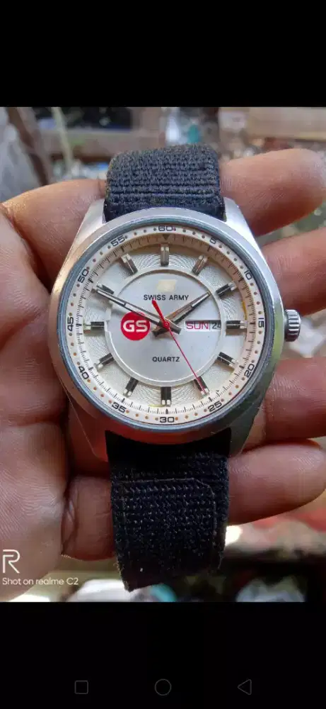 Jam tangan pria swiss army Gs