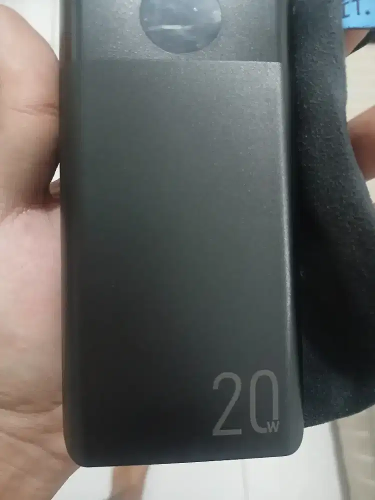 Dijual Cepat Powerbank kivee x Basike 20rb mah ORIGINA FASTCHARGING