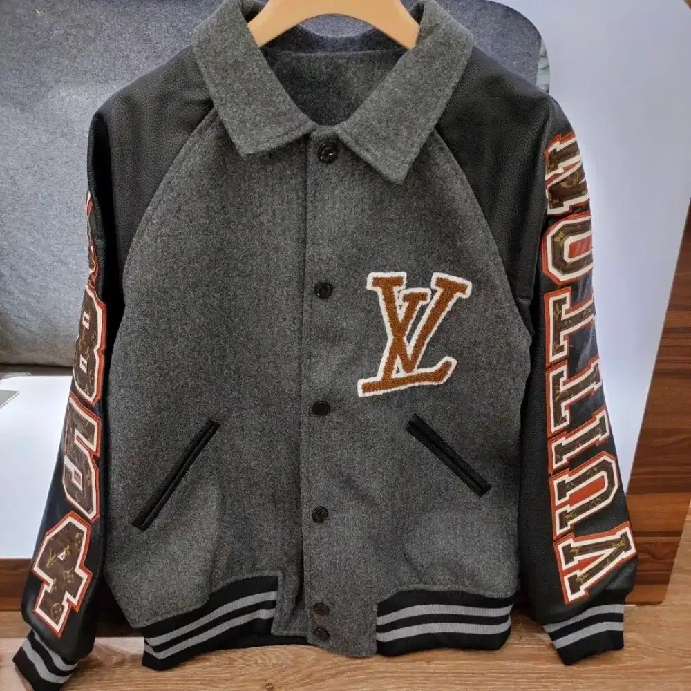 Louis Vuitton Varsity Jacket Jaket size M