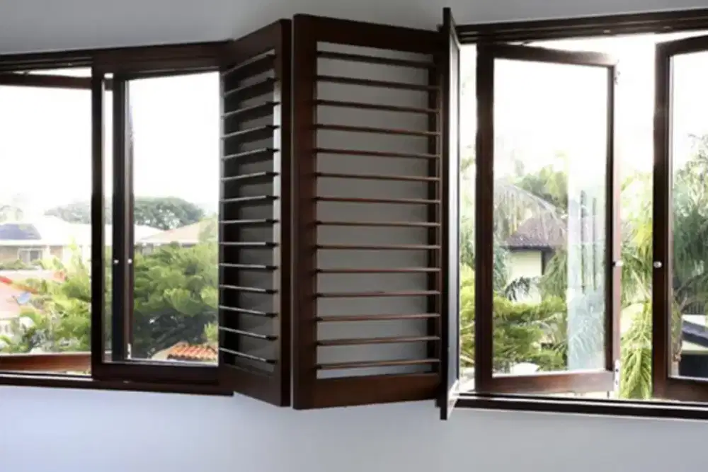 Menerima pengerjaan kusen aluminium, canopy,pagar, kaca lukis dll