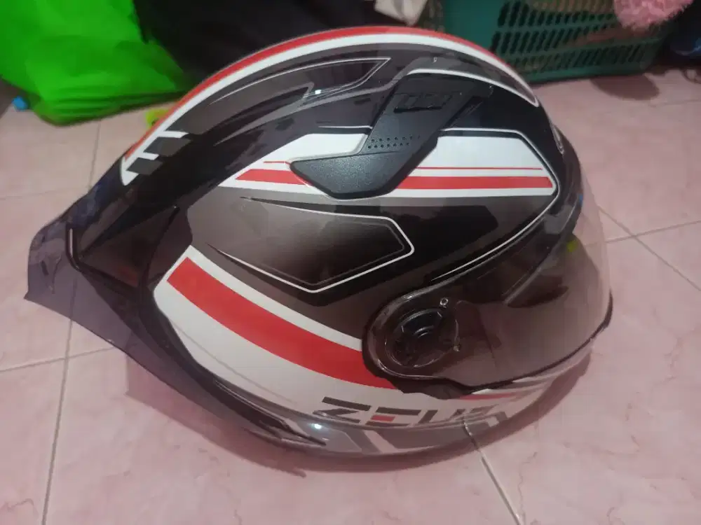 Helm Zeus 813 double visor