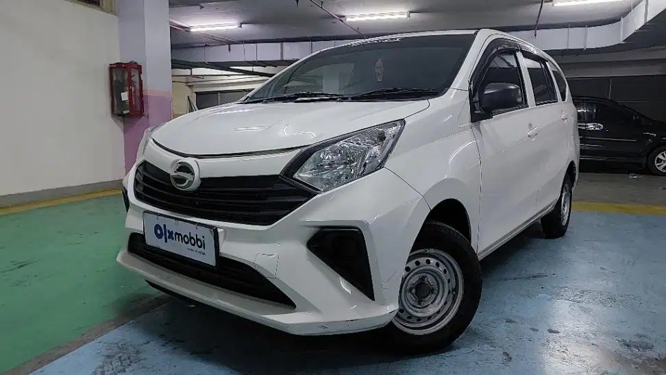 Like New Daihatsu Sigra Like New 1.0 D Bensin-MT 2023 Putih