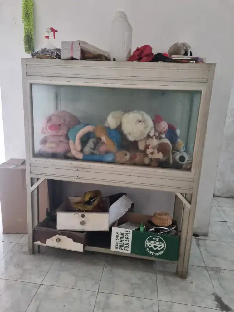 Akuarium besar arwana, fullset. (Tidak include boneka)