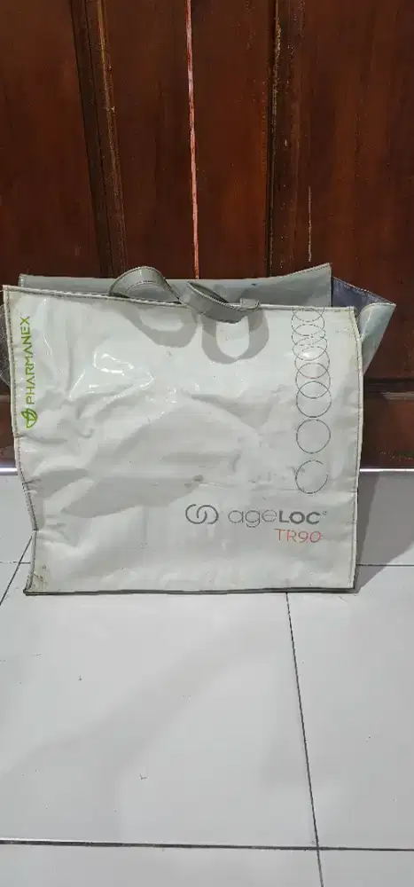 Tas u barang bahan pvc