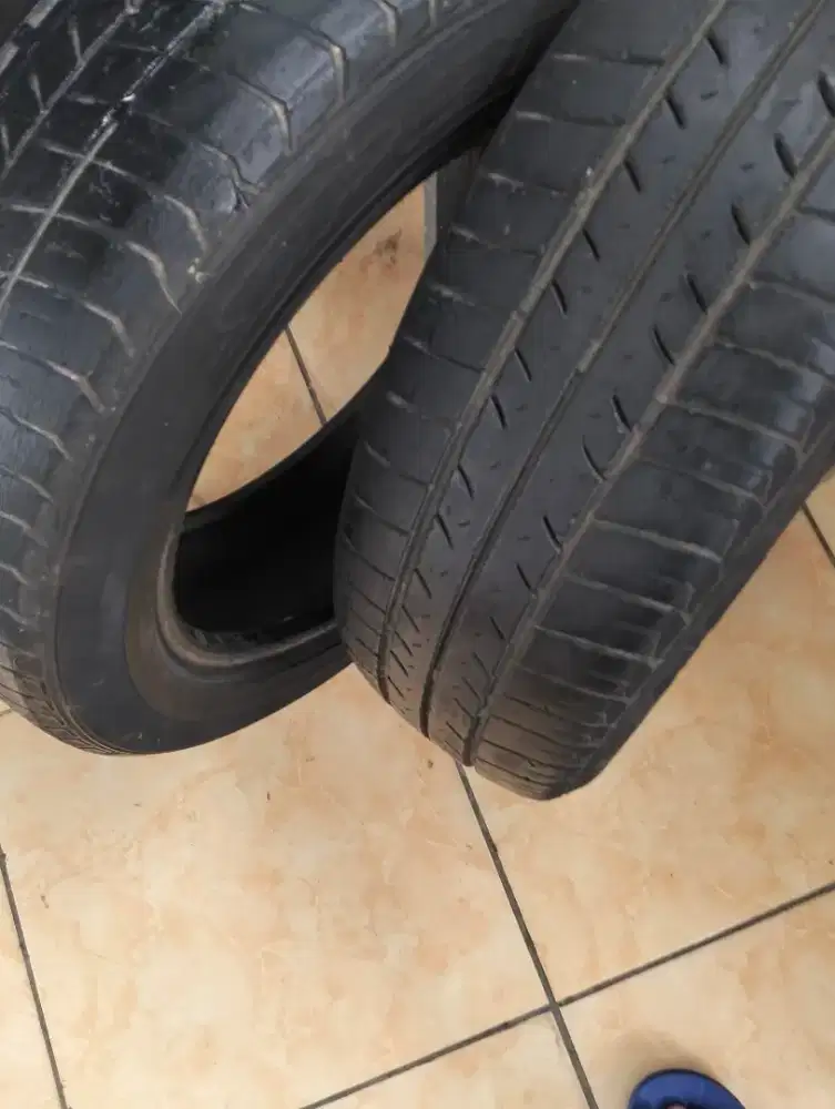 Ban 175/60/15 second