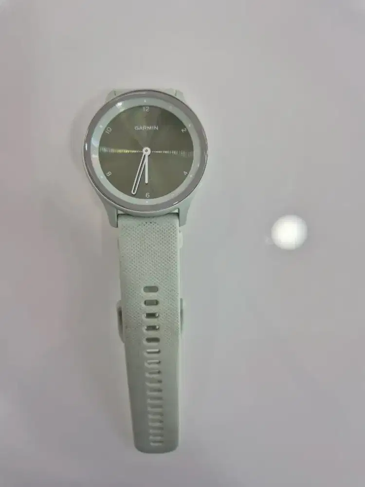 Jam Tangan Analog  Garmin Vívomove Sport