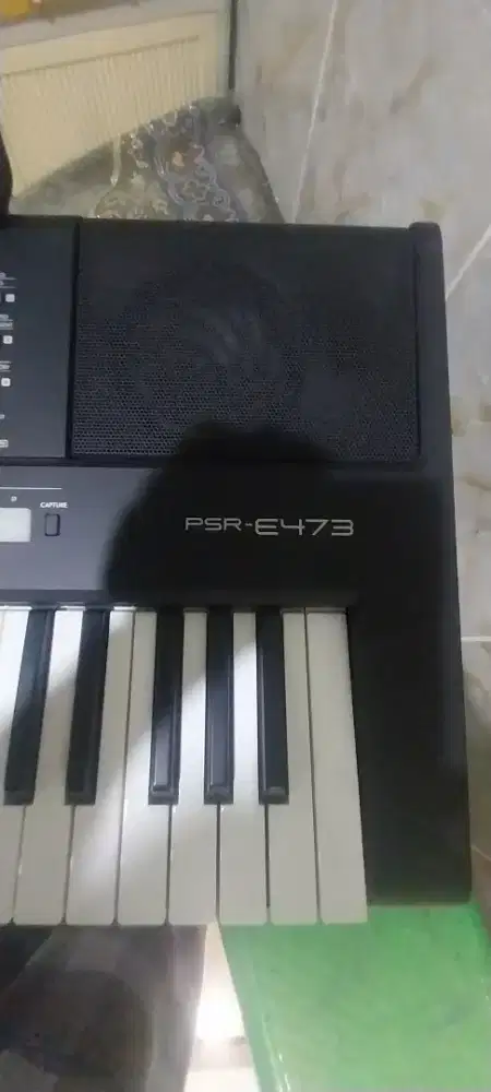 Keyboard yamaha PSR-E473