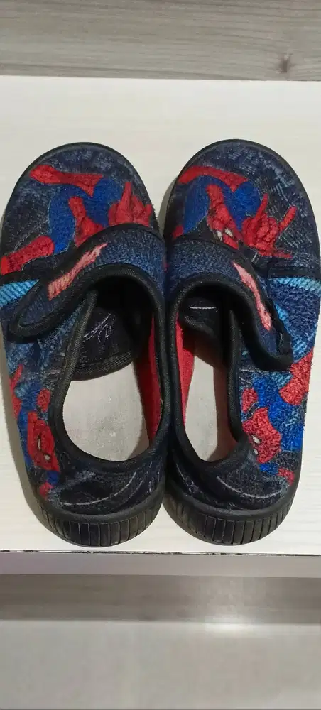 Sepatu anak merk bubble gum ori psnjang 20cm murah 70k motif spiderman