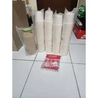 Cup Ice Cream dan Sendok Ice Cream