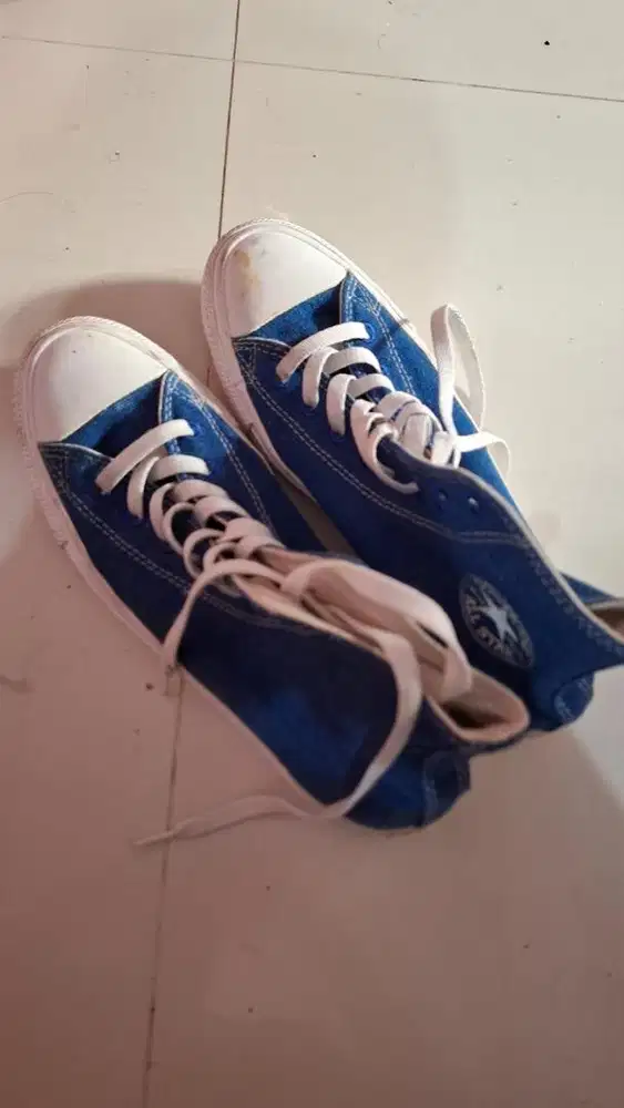 Sepatu Converse