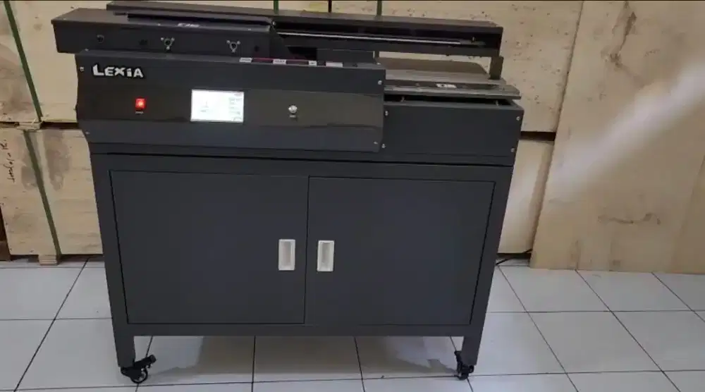 Mesin lem panas otomatis lexia