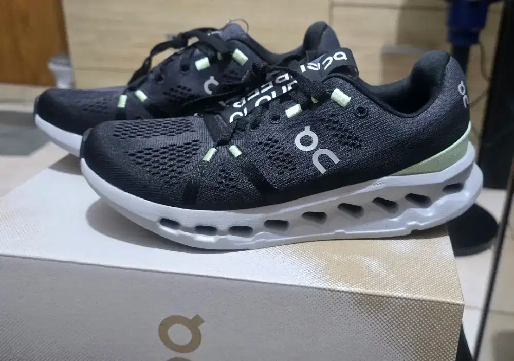 On Cloudsurfer Women