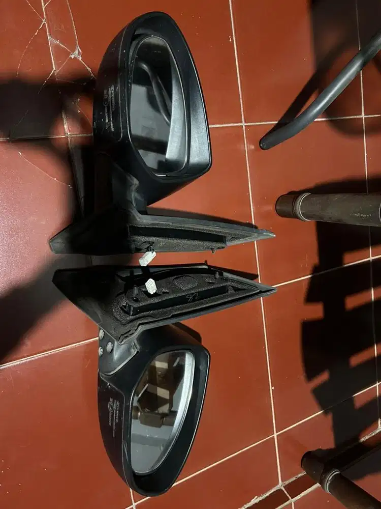 Spion Mazda 2 headback