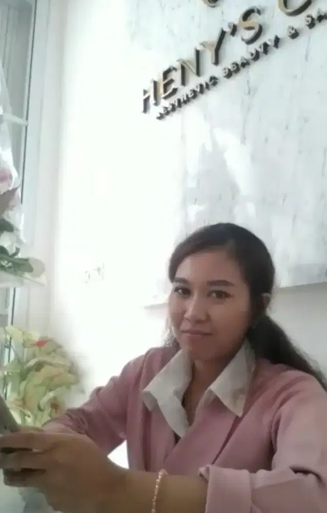 MENCARI KERJA DI SALON SEBAGAI HAIRSTYLISH 