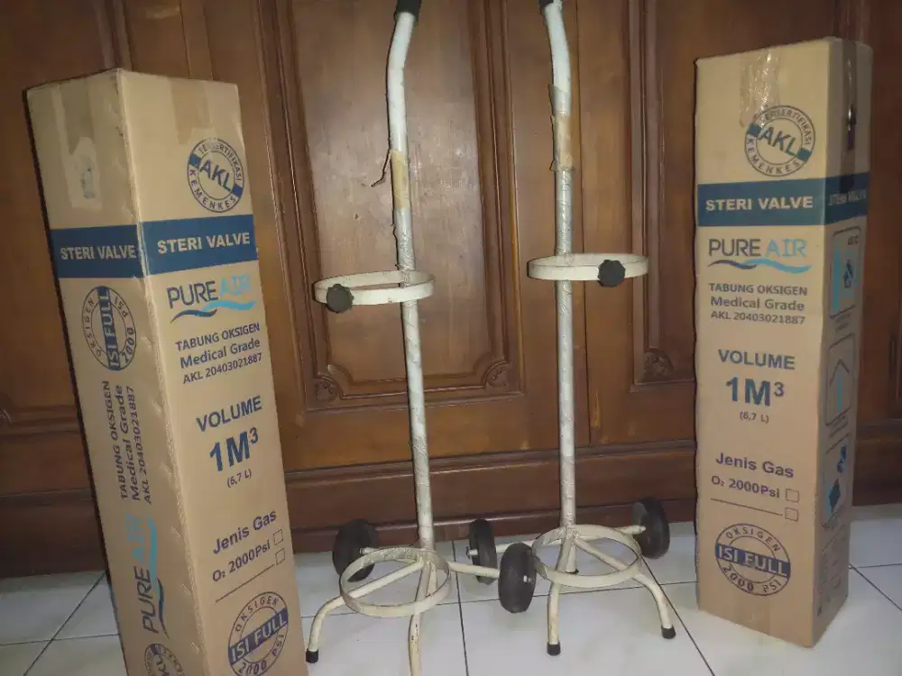 Tabung Oksigen  dan Troli