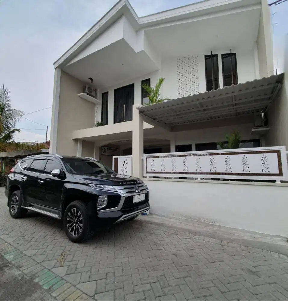 Rumah 2 Lantai Mewah Siap Huni – Desa Gelang, Tulangan, Sidoar