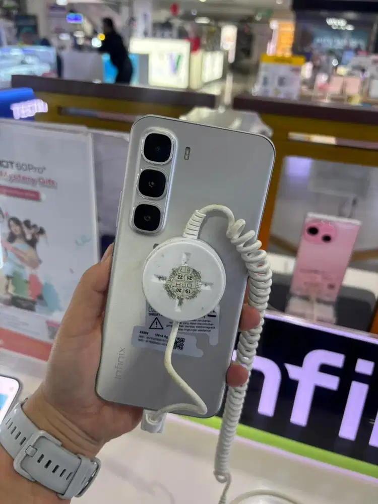 Kredit hp infinix Hot 60 Pro dan Infinix Hot 60Pro+ Acc 3 Menit