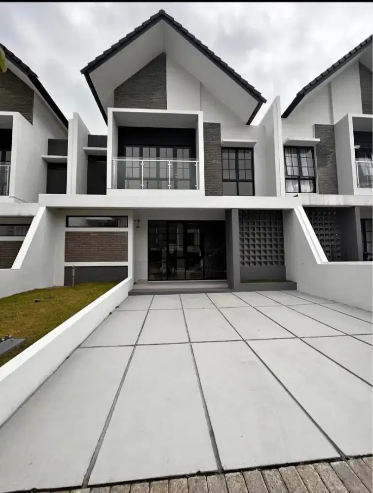 DIJUAL RUMAH DI THE MILES  BSB CITY DEKAT UNIKA SEMARANG