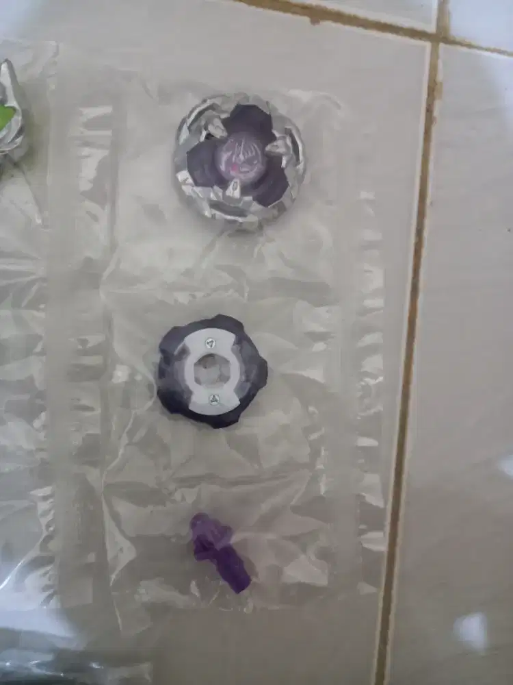 Beyblade X Winder Launcher, Beyblade Knighshield