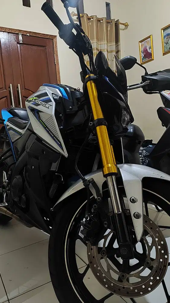 Xabre 2016 September