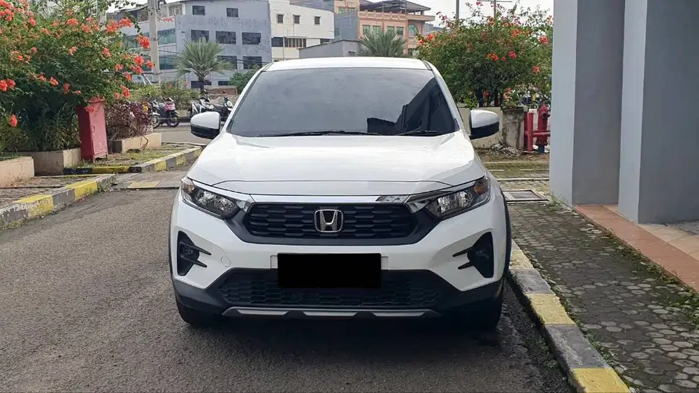Honda WR-V WRV WR V 1.5 E CVT AT Putih 2023 NIK 2022 Like New Record