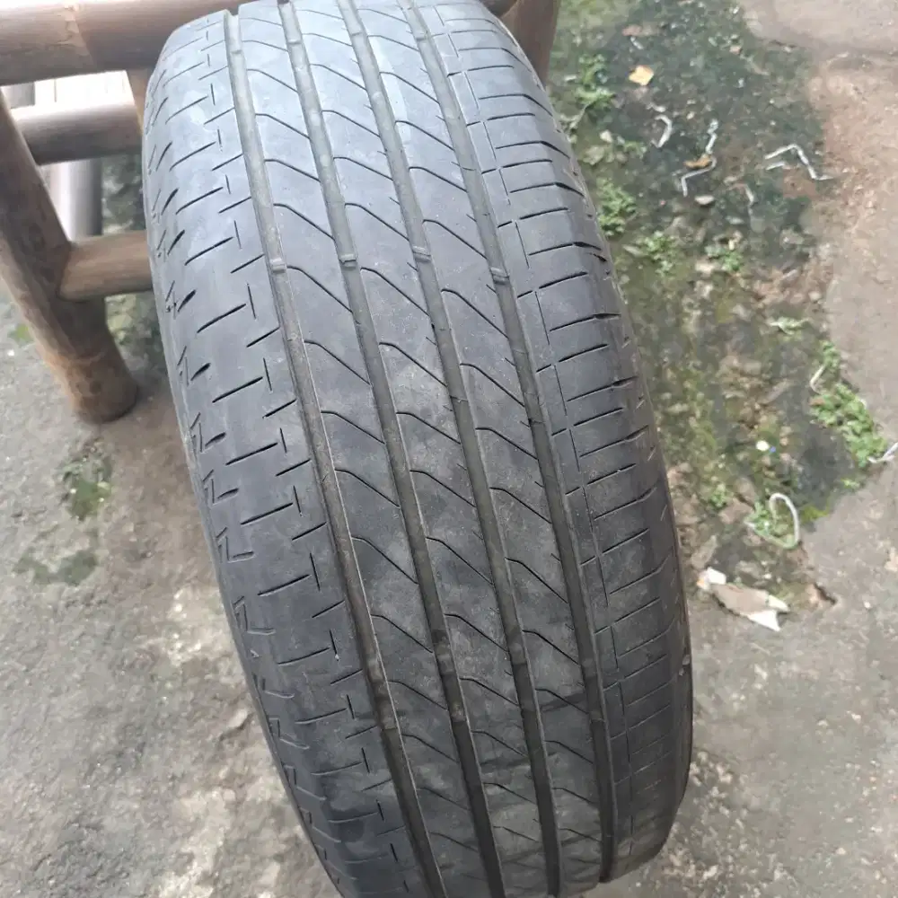 Ban 215 60 16 bridgestone turanza r16