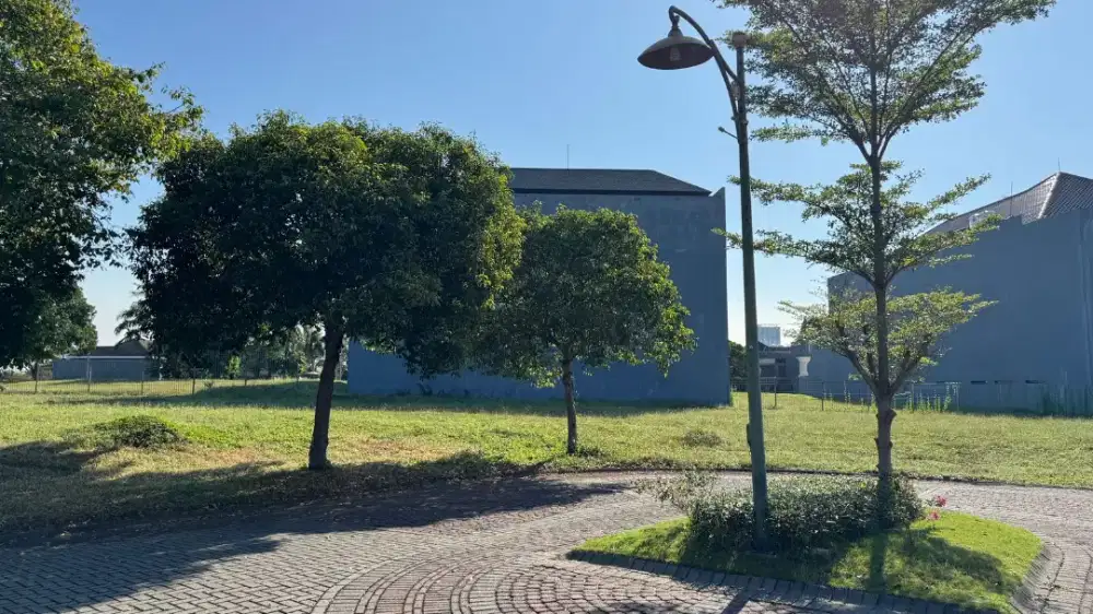 SELAT GOLF CITRALAND SURABAYA