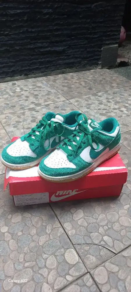 Nike Dunk Low SE Malachite