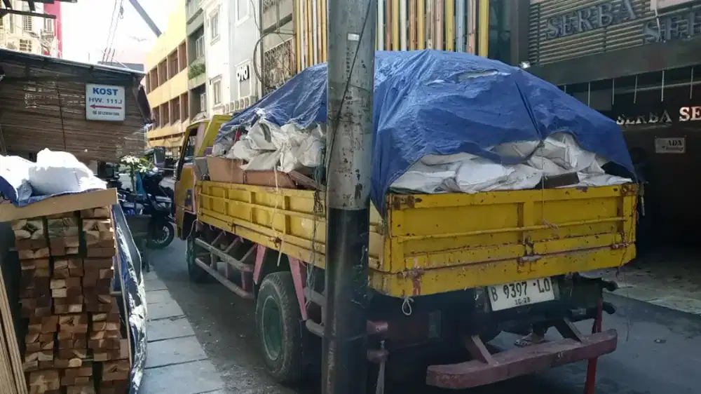 Jasa buang sampah puing urugan dan pindahan dll