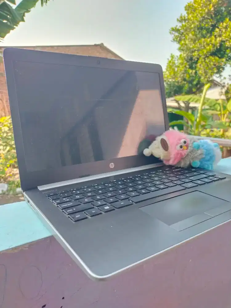 Laptop core i3 normal ram 4 gb