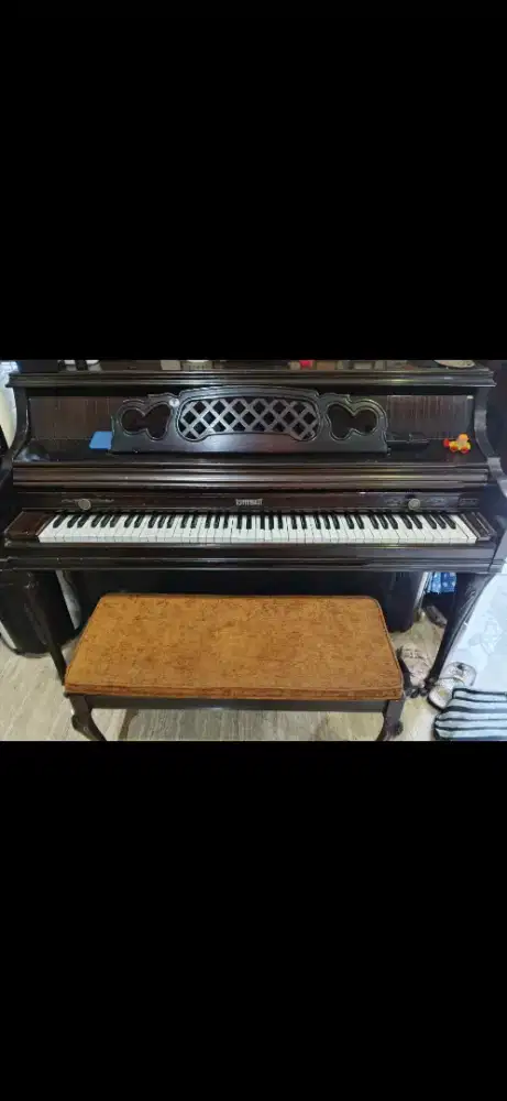 Jual cepat piano kimball