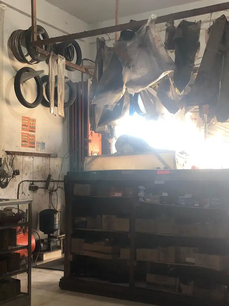 Dicari mekanik motor