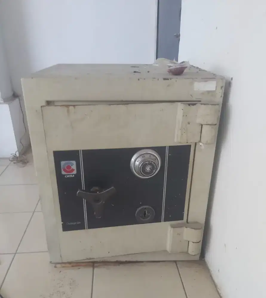 Jual brankas merk cubb dan cassa