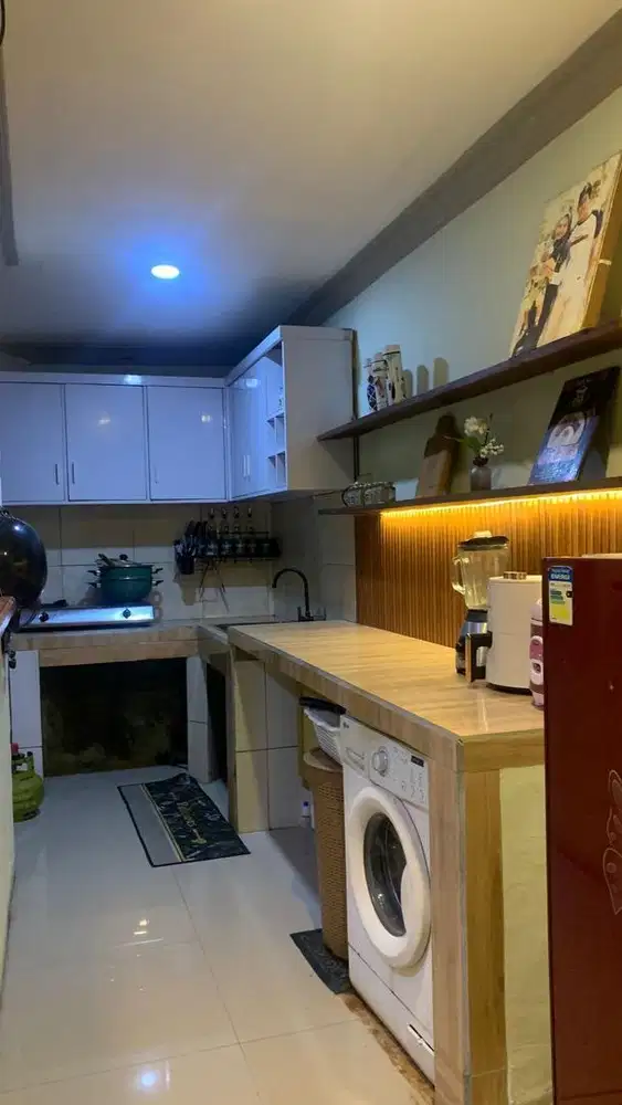 Dijual Rumah komersil strategis di Mataram - Bisa over Kredit