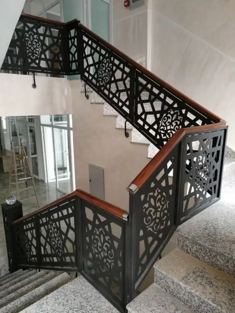 Bengkel las Lampung tralis kanopi pintu pagar gerbang tangga