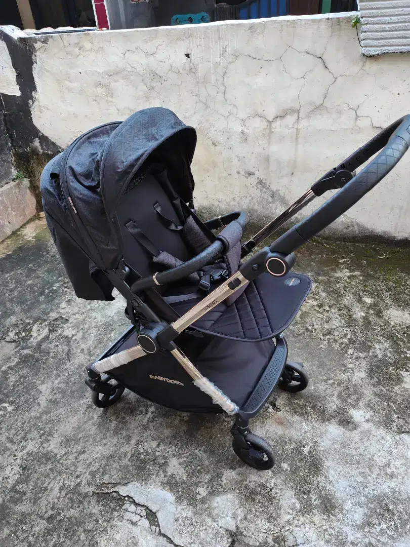BABYDOES Loops 4X2 Stroller Preloved