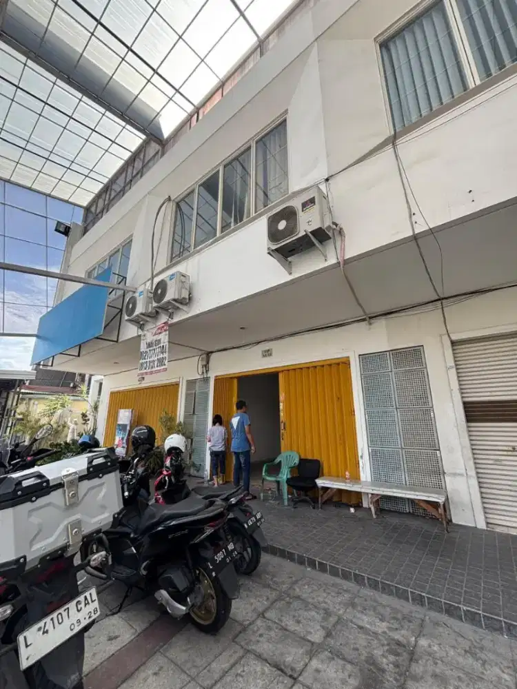 Dijual Ruko Gwalk Citraland row lebar dan parkir luas