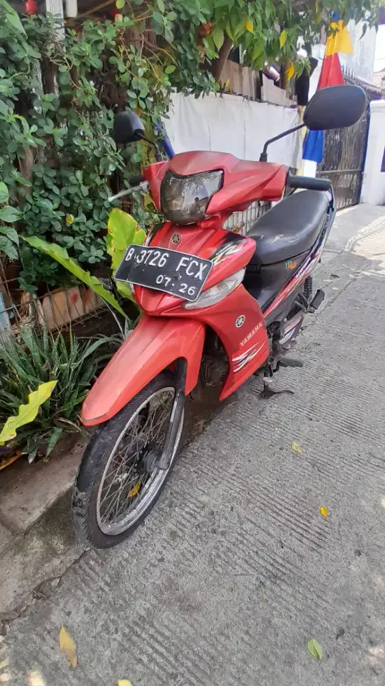 Bismillah jual yamaha vega zr thn 2011