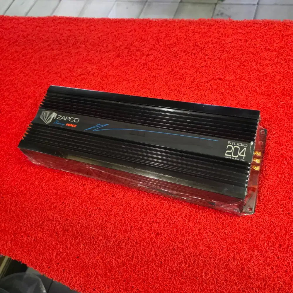 Power ZAPCO the Driving FORCE STUDIO 204 Power ZAPCO 4 Ch Made in USA
