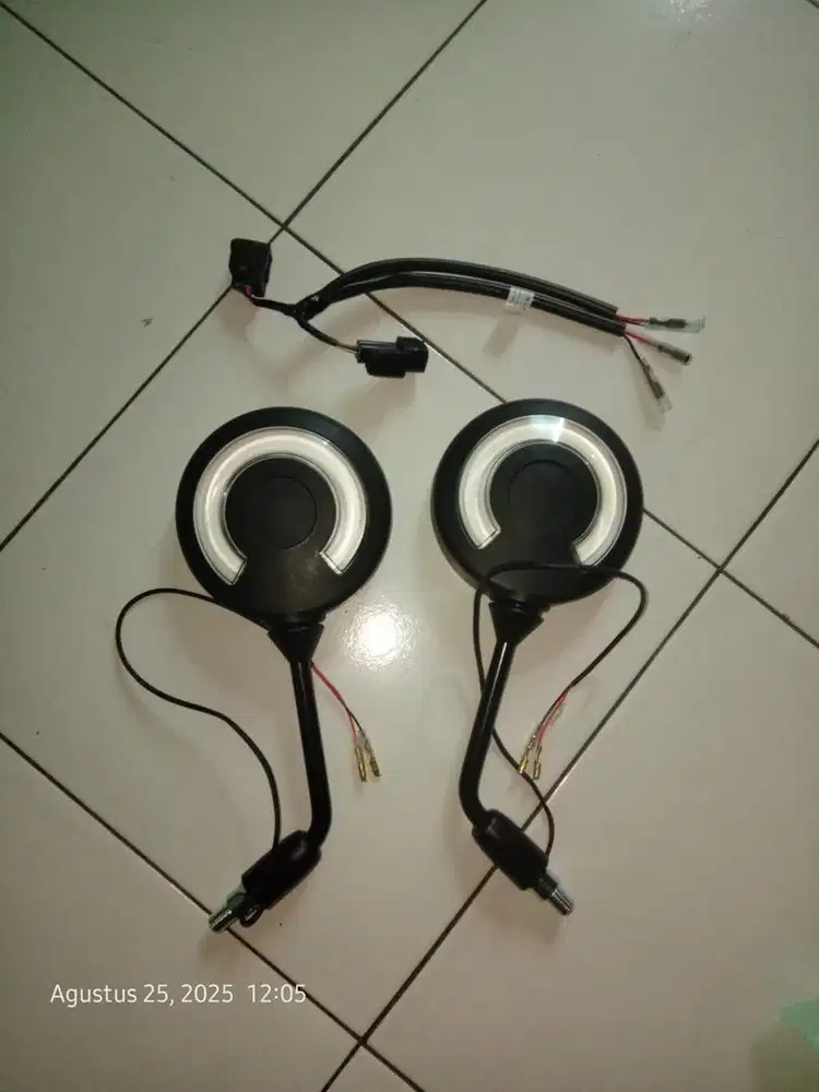 spion lampu motor stylo