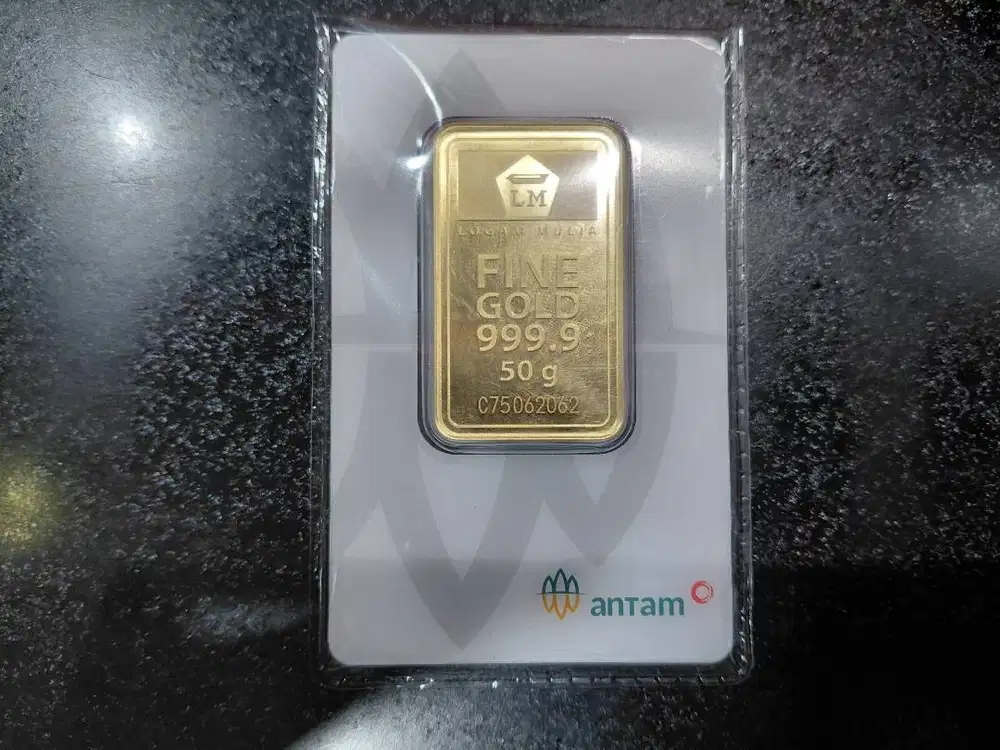 Logam mulia antam 50gr certieye
