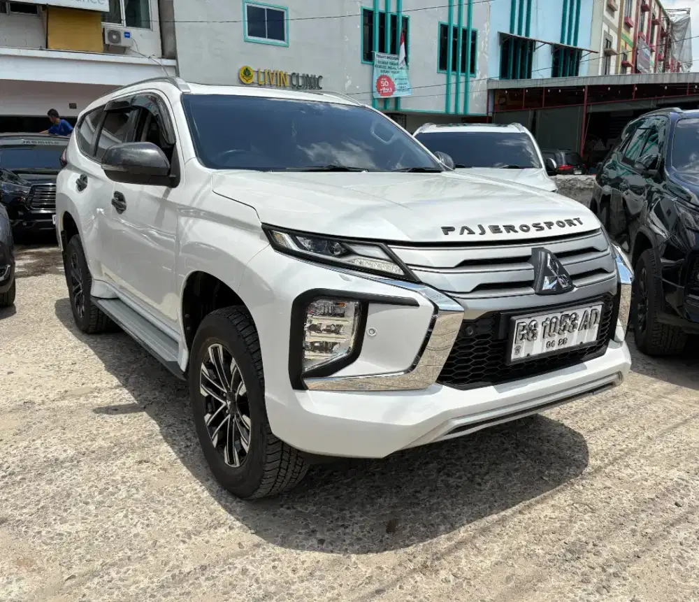 Pajero Dakar 4x2 AT 2023 Istimewa dp 60 jt