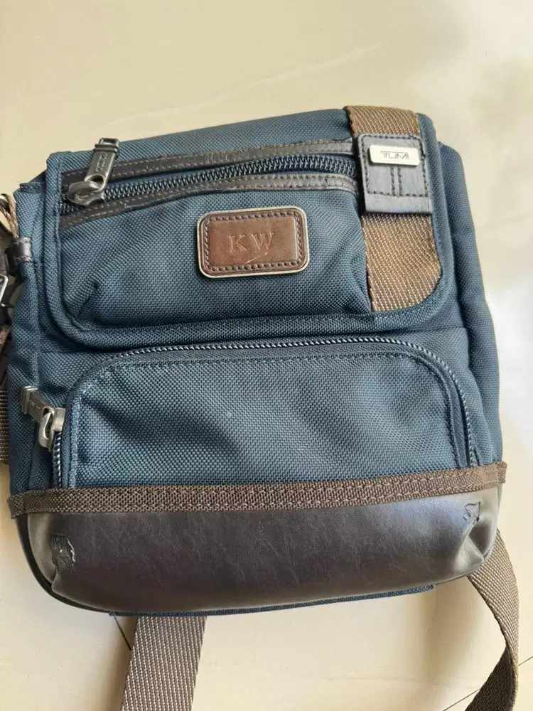 Tumi alpha bravo barton crossbody