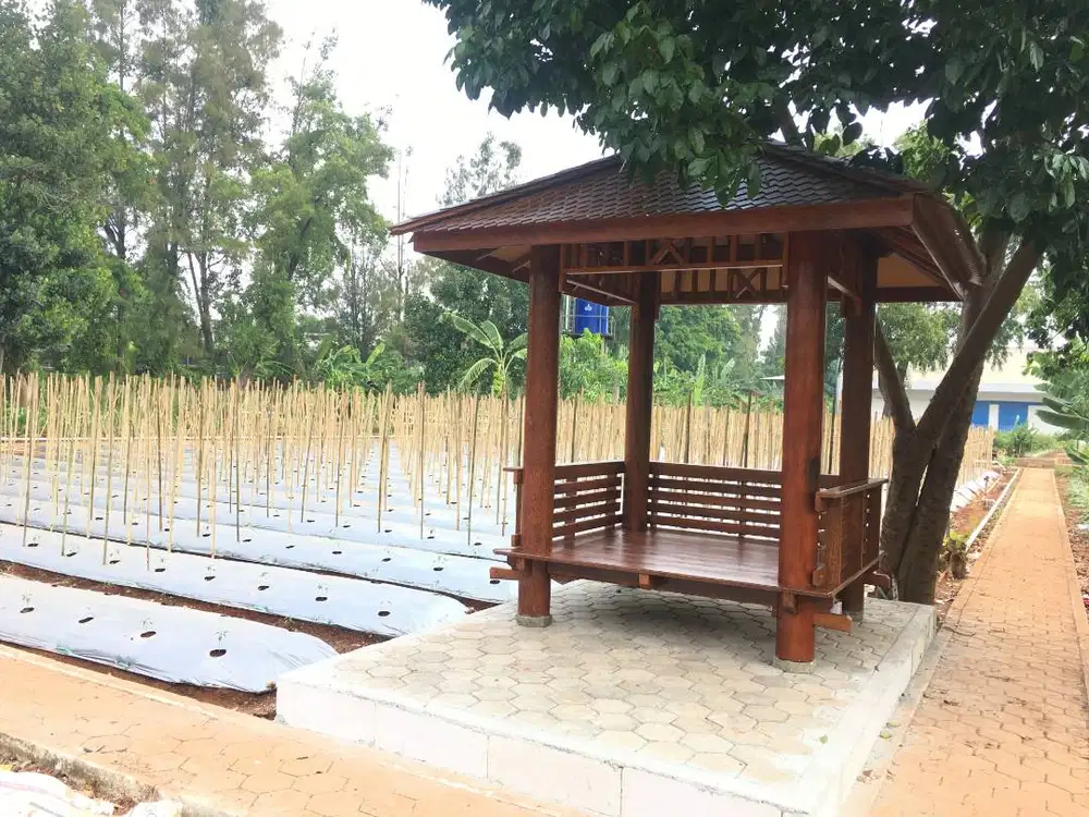2026BP GAZEBO SAUNG TAMAN KAYU KELAPA BOGOR