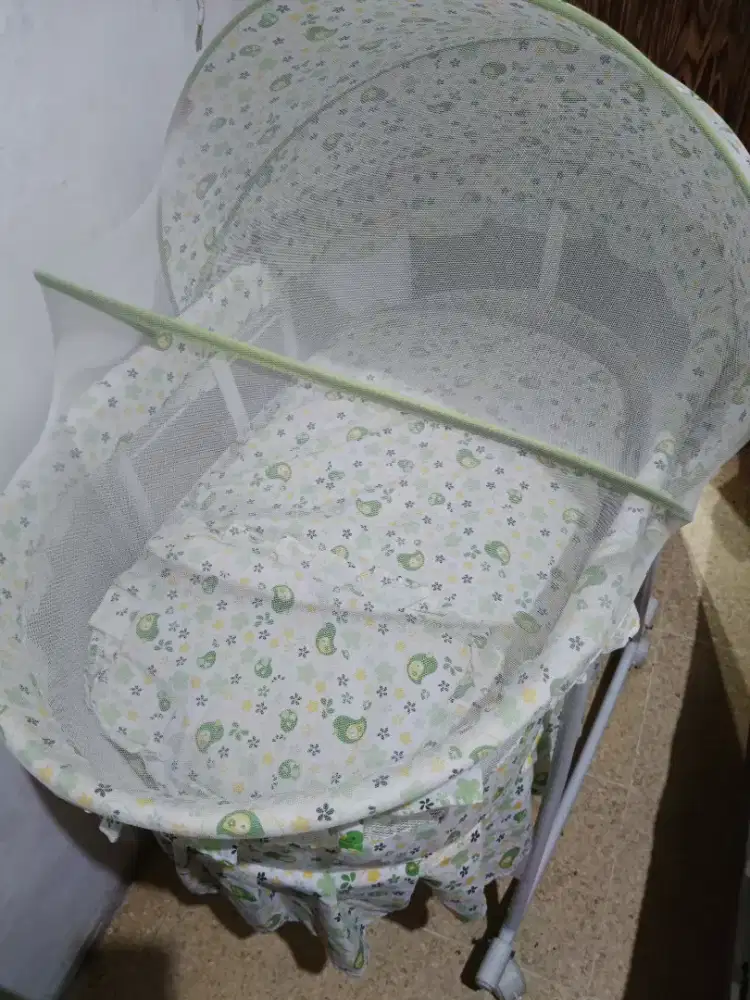 Keranjang bayi/ tempat tidur bayi