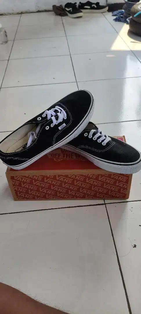 Vans authentic size 44,5 original 100% ex display